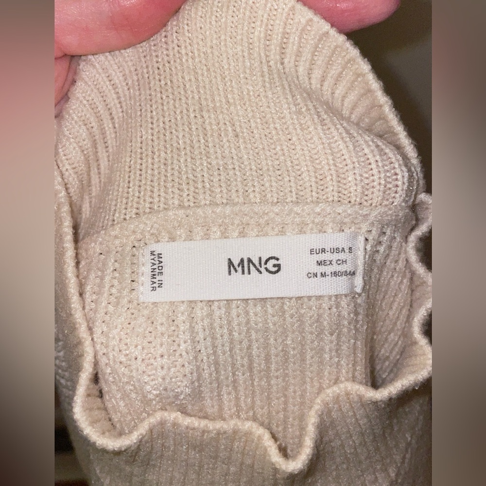 MANGO // cream ivory button detail mockneck sweater rib knit pocket - Picture 9 of 15